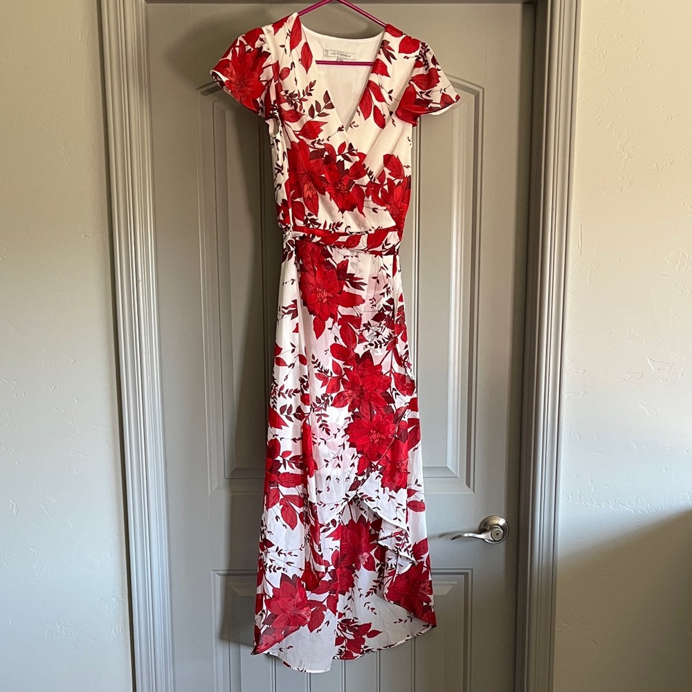 NWT Julia Jordan Floral High Low Dress Red and White